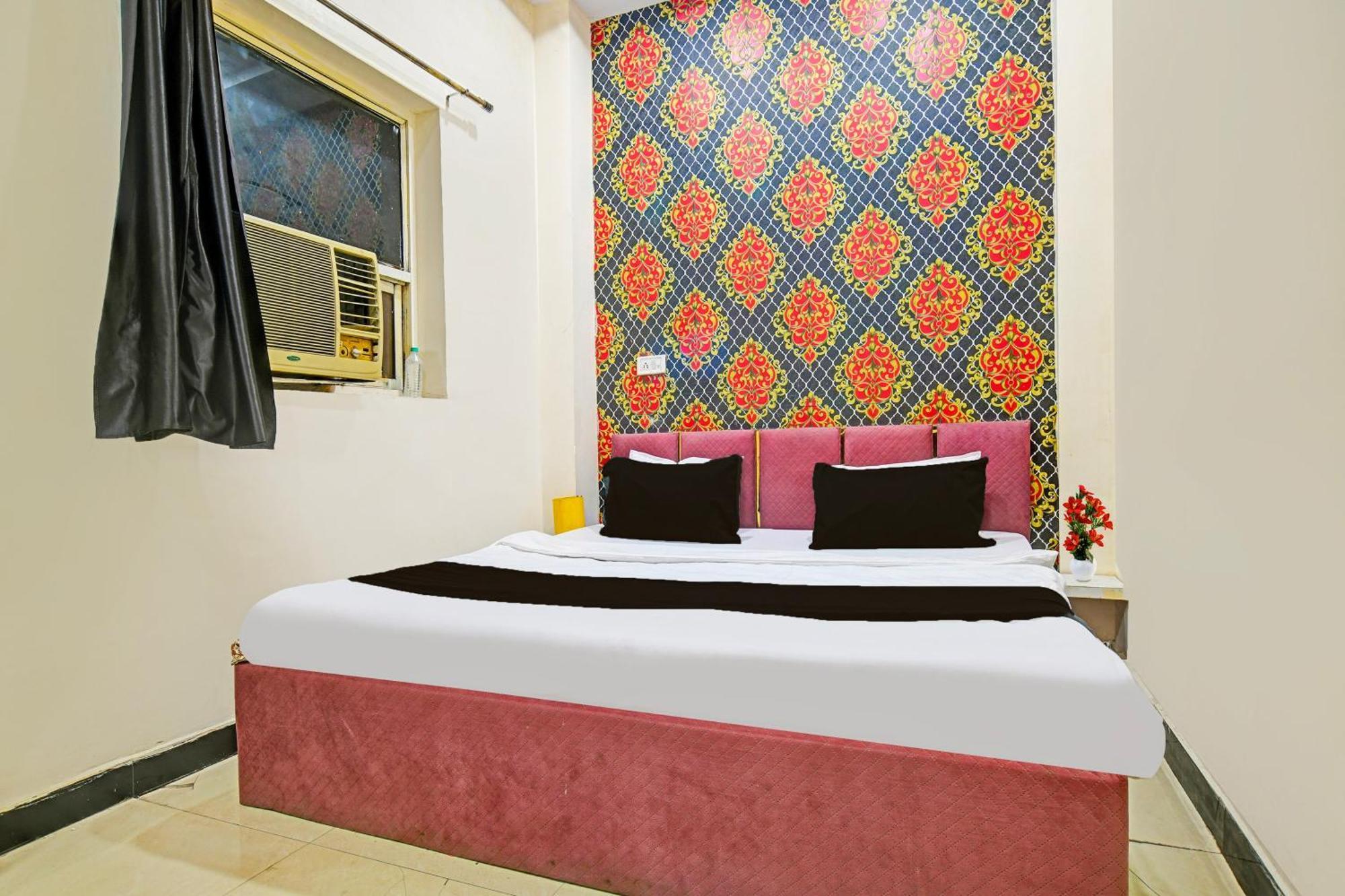 Super Hotel O Hanuman Naka Ujjain Formerly Krishna Palace Bagian luar foto